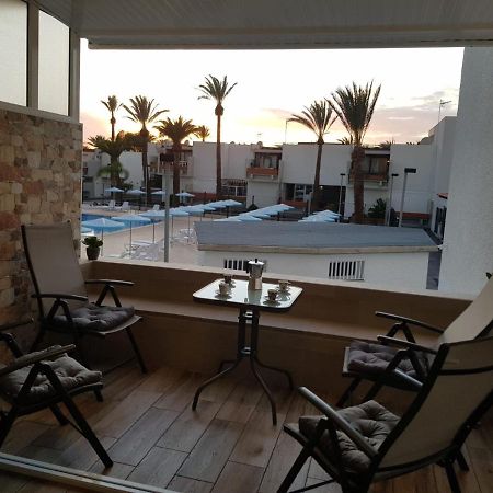 Family Comfortable Apartment Arona  Extérieur photo